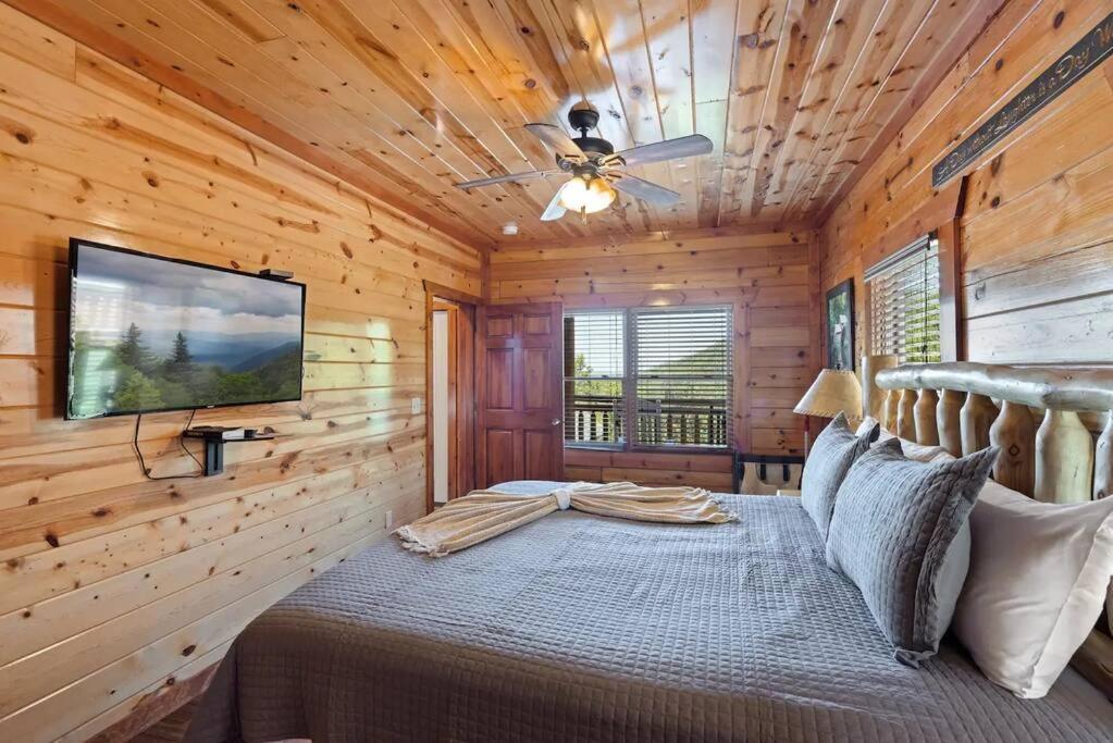 Heated Pool Hot Tub Game Room Mountain Views Sevierville Bagian luar foto
