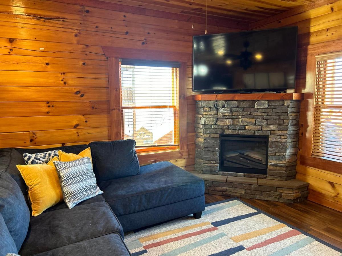 Heated Pool Hot Tub Game Room Mountain Views Sevierville Bagian luar foto